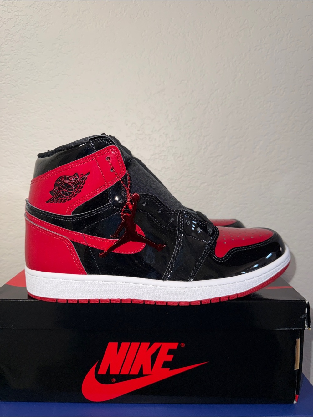Nike Air Jordan 1 Retro High OG Patent “Bred" - Black/Red